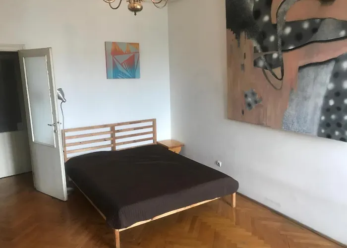 Spacious In The Center Appartement *