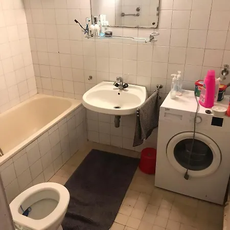 Spacious In The Center Apartament *